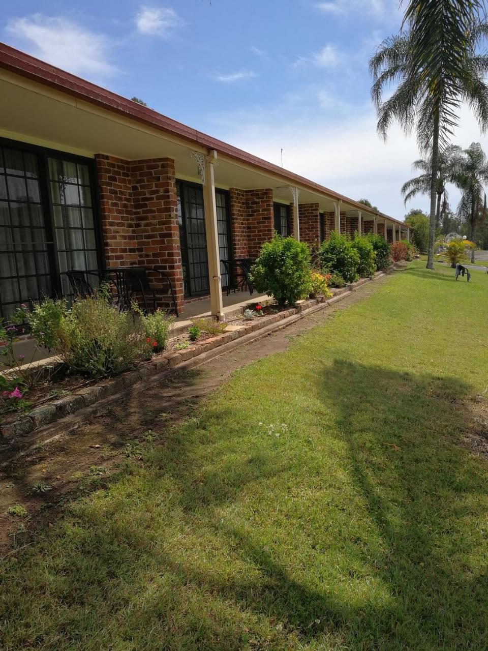 Lakeside Lodge Motel Lismore Exterior photo